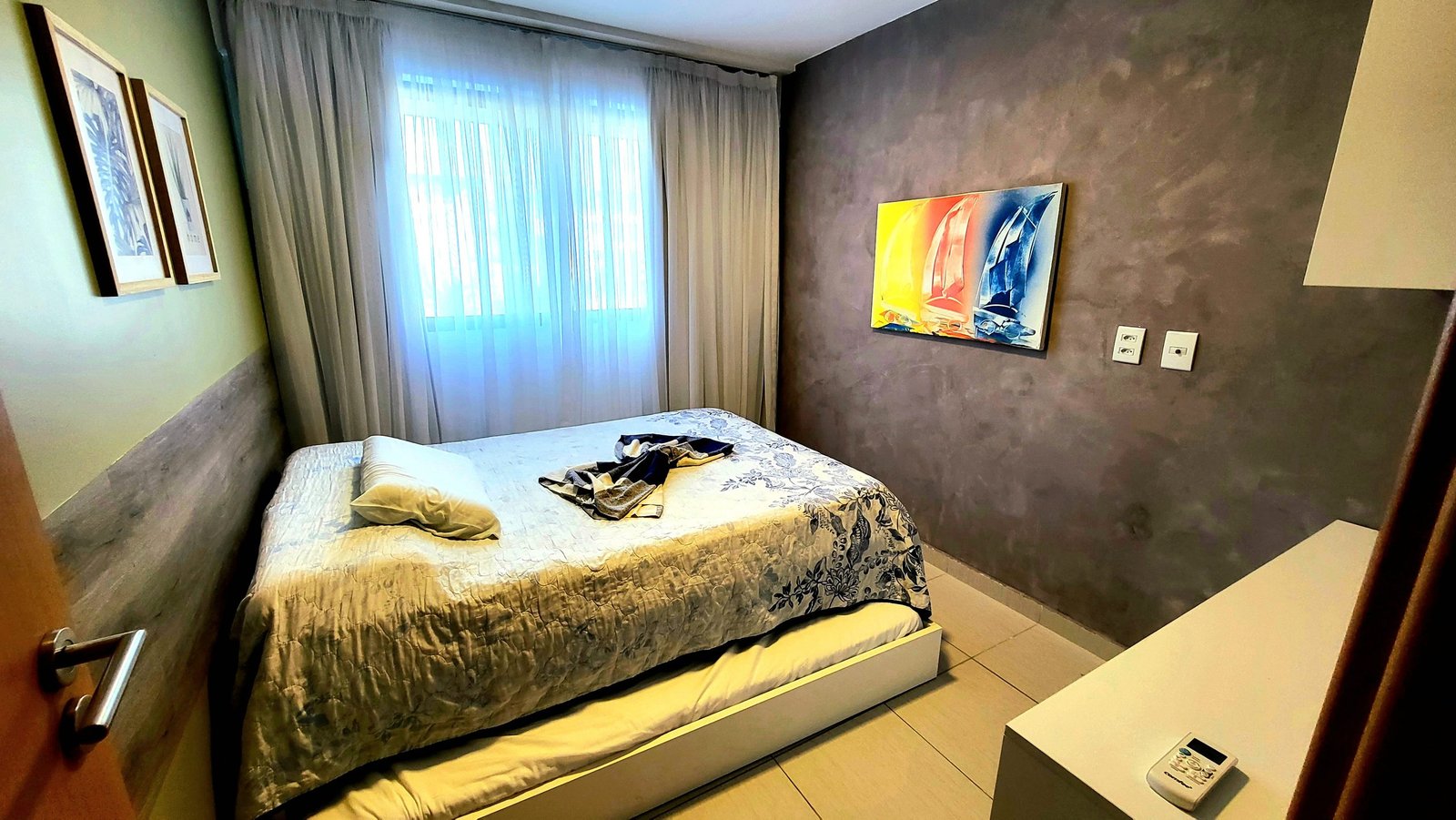 Quarto do Ciano 103
